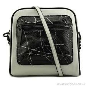 LAMB BY GWEN STEFANI ICE CAMERA CROSSBODY